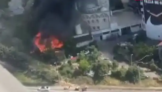 Kağıthane'de Korkutan Yangın: Dumanlar Şehri Sardı, Tüm Detaylar Burada!