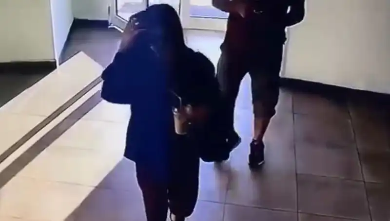 Ayşe Tokyaz Cinayetinin Ardındaki Gizemli Anlar: Kamerada Yakalanan Son Görüntüler