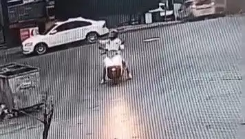 İstanbul'daki Alışveriş Merkezinde Şok Olay: Silahlı Saldırı Gerçekleşti