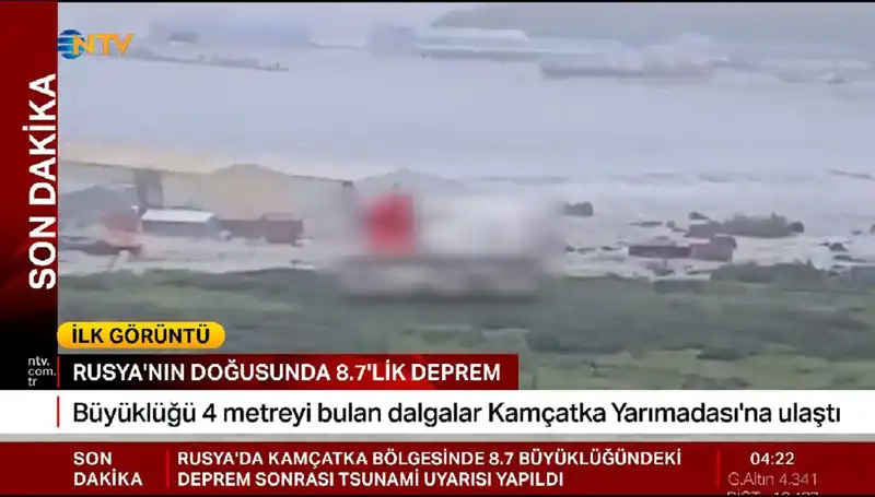 Kamçatka Kıyılarında İlk Tsunami Dalgaları Gelenleri Şoke Etti