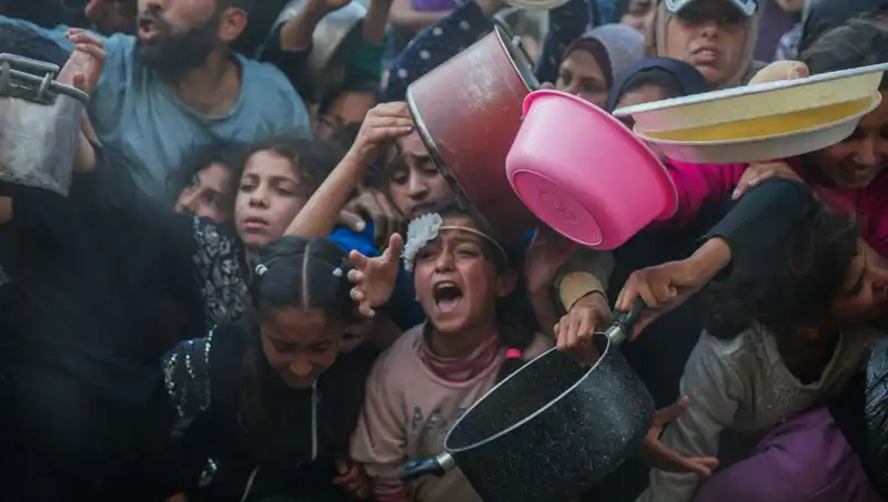 Gazze’deki Açlık Krizi: Un Stokları Tükendi, Halk Çaresiz Kaldı