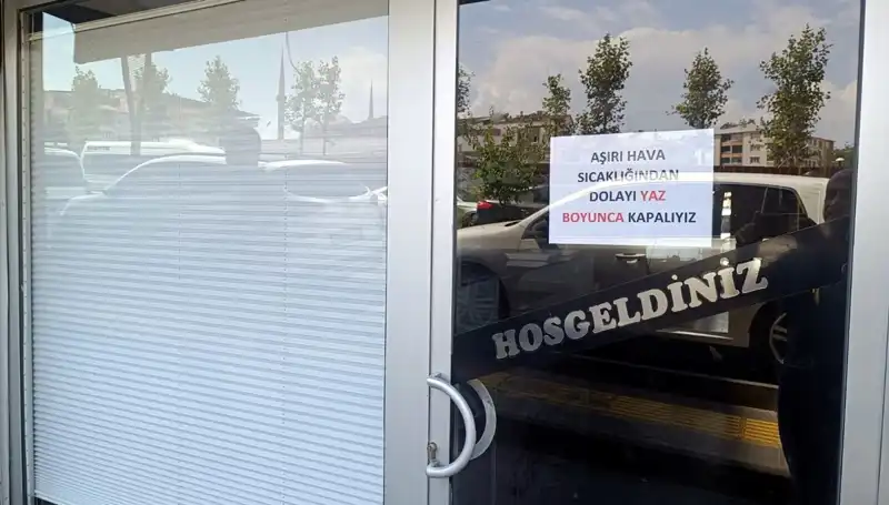 Afrika Sıcakları Esnafı Vurdu: Yaz Boyu Dükkanlar Kapandı