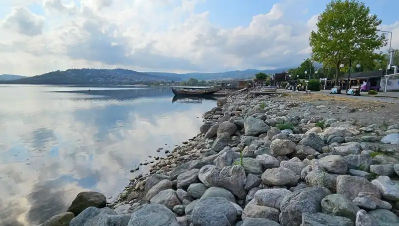 Sapanca Gölü'nde Su Seviyesi Alarm Veriyor: Çevre Etkileri Ne Olacak?