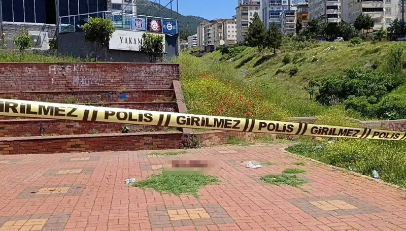 Kahramanmaraş'ta Bıçaklı Kavga! Bir Kişi Ağır Yaralandı