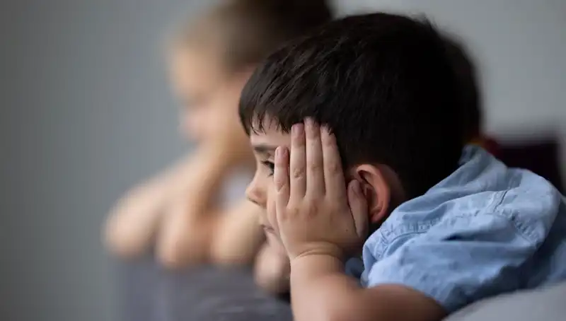 Otizm Neden Erkek Çocuklarında Daha Yaygın? Bilimsel Gözlemler ve Çözümler