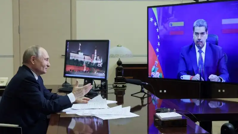 Putin ve Maduro’dan Kritik Görüşme: 9 Mayıs İlişkileri Güçlendirecek mi?