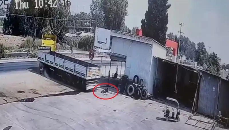 Genç İşçinin Korkunç Ölümü: TIR'ın Altında Kalmıştı