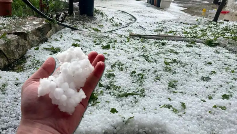 Haziran Ayında Dolu Sürprizi: Şehirler Beyaz Kıyafet Giydi!