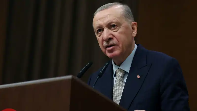 Cumhurbaşkanı Erdoğan'dan Sokak Terörü Açıklaması: "Soygunları Perdeleme Çabası"