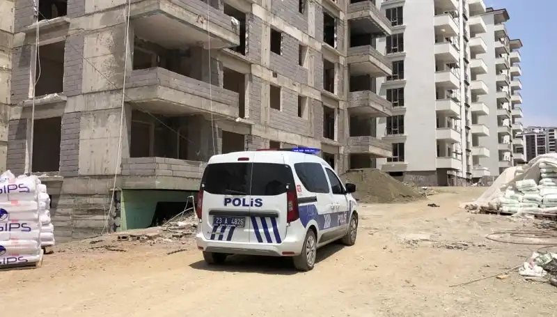İnşaatta Yaşanan Feci Kaza: Bir İşçi Hayatını Kaybetti!