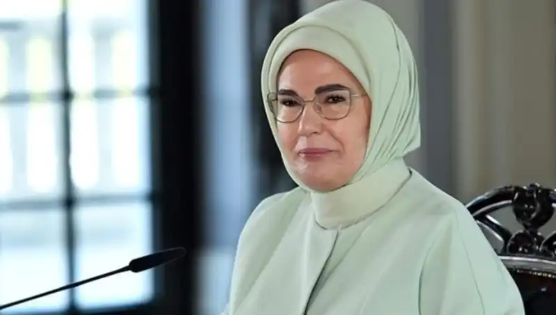 Emine Erdoğan, Uluslararası Aile Forumu'nda Değişim ve Dayanışma Vurgusu Yaptı