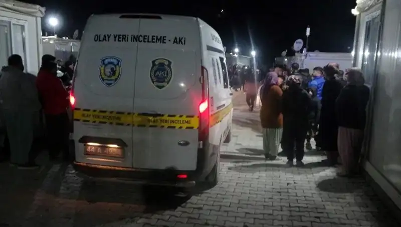 Husumet Kanlı Bir Kavga ile Sonuçlandı: Sıcak Gelişmeler!