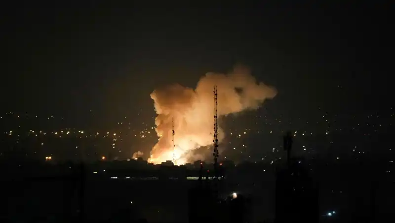 İsrail'in İran'ı Vurmasının Ardından Tahran'ın Yanıtı 5 Farklı Senaryoda Değerlendiriliyor