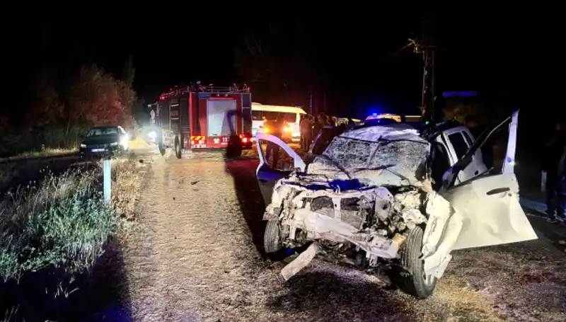 Ciple Traktör Çarpıştı: 5 Kişi Yaralandı, Tüm Ayrıntılar Burada!