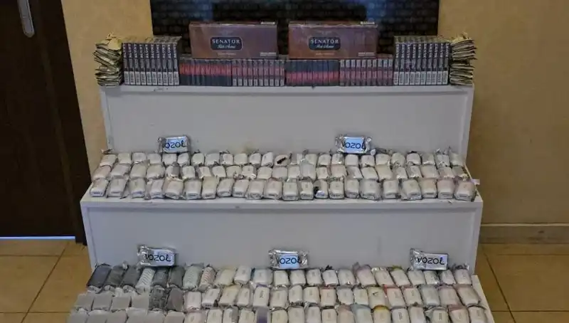 Gümrük Kaçağı Sigara Operasyonu: Yüzlerce Binada Stoklanan Sigaralar Ele Geçirildi