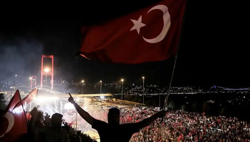 15 Temmuz’un Anlamı ve Gücü: "En Uzun Gece" Temsili Külliye'de
