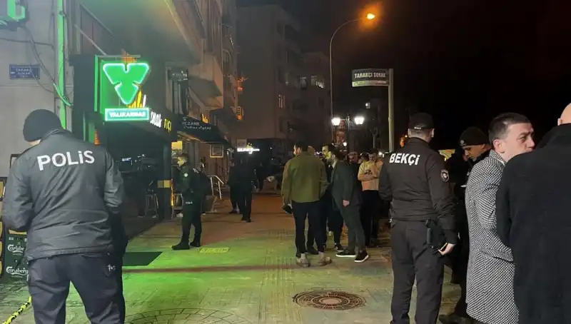 Eğlence Mekanında Silahlı Saldırı: Gece Hayatı Kesintiye Uğradı