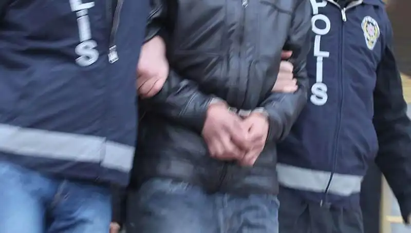 Erzincan'da Uyuşturucu Operasyonu: Sıkı Müsadere ve Tutuklamalar